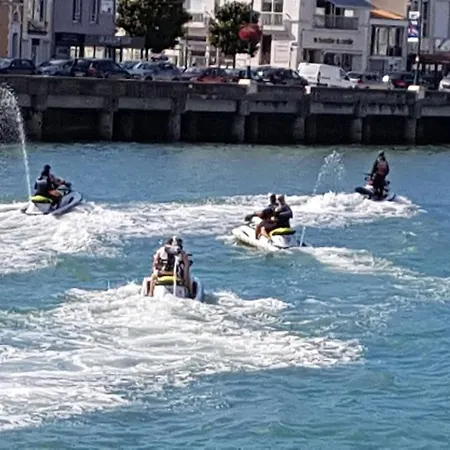 Vue Sur لي سابلِ دولونْ