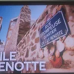 Vue Sur *